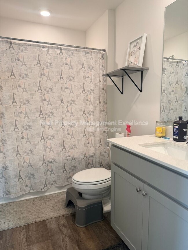 Building Photo - 58 Sweet Mdw Rd