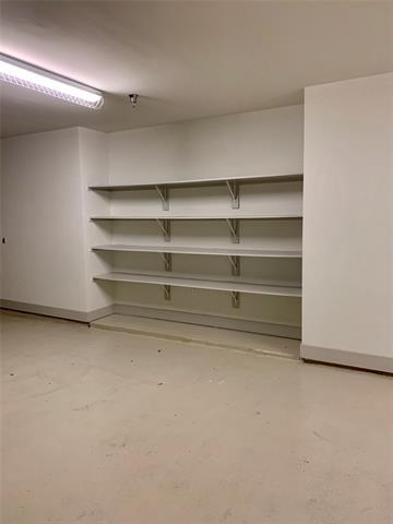 Building Photo - 5631 Belmont Ave