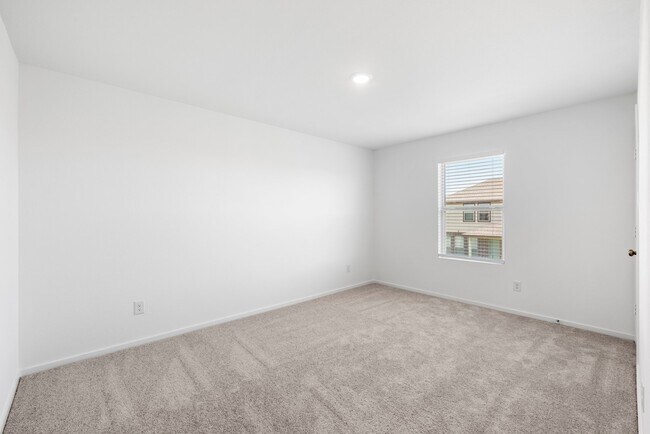 Building Photo - 27219 Henley Rdg Dr