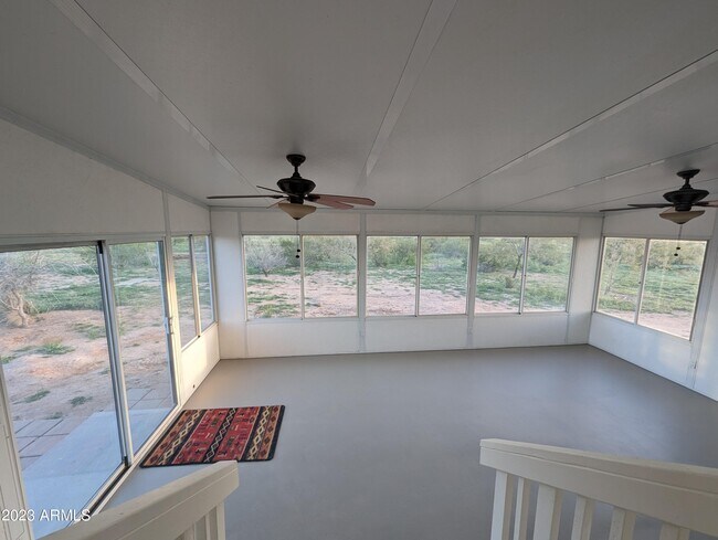 Building Photo - 22455 N Royd Rd