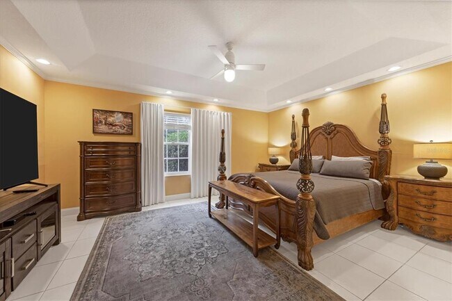 Building Photo - 3510 54th Dr W