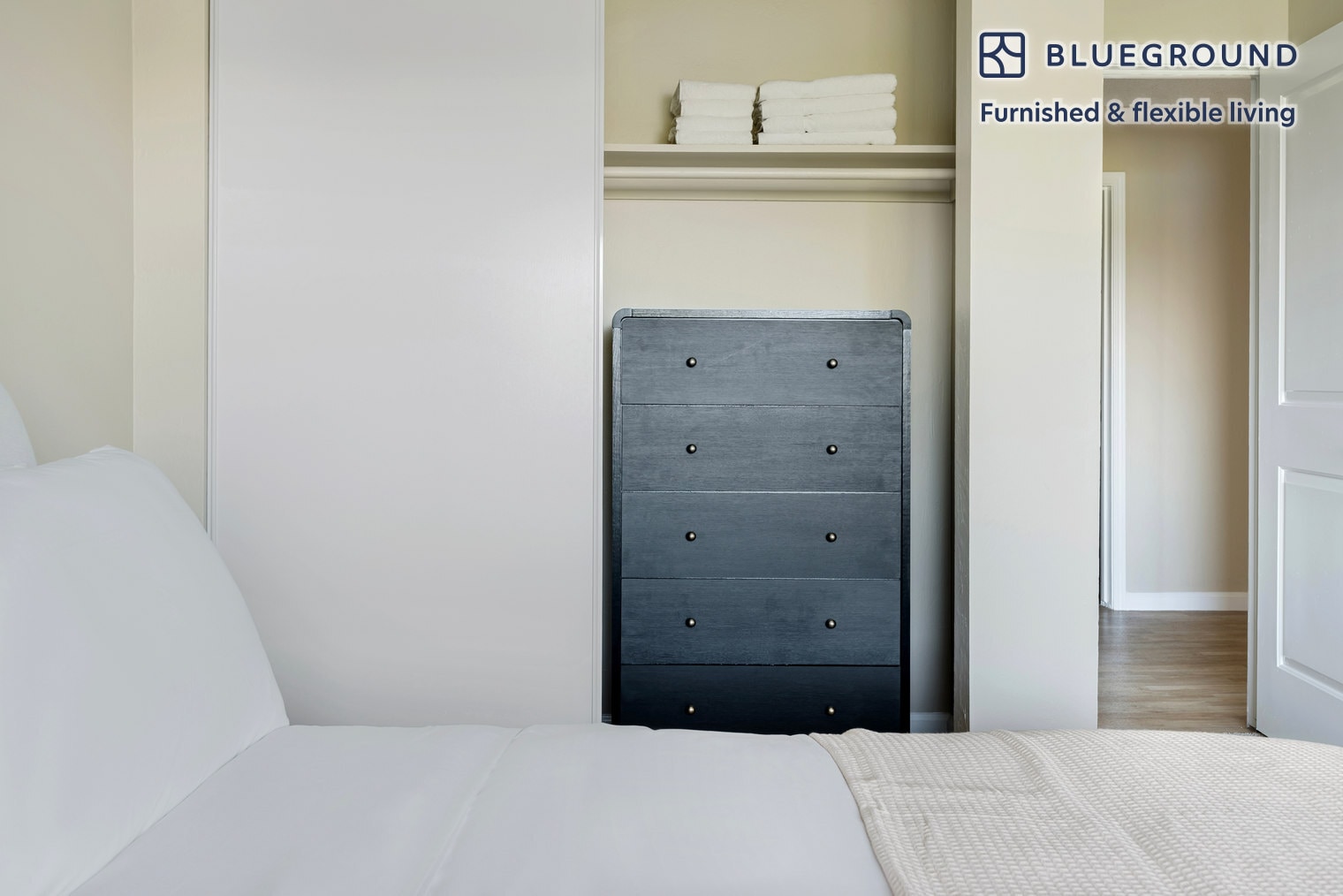 Building Photo - 600 Edgewater Blvd