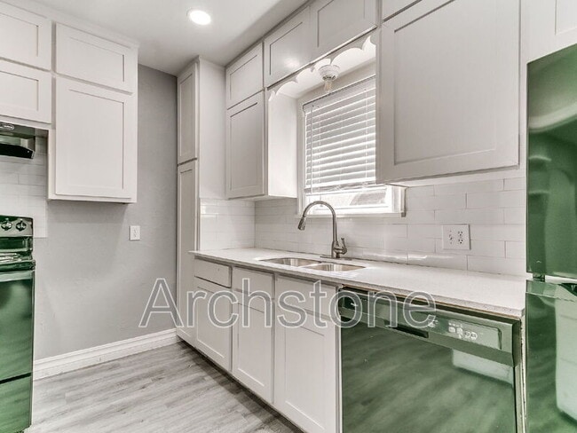 Building Photo - 1201 NW 43rd St