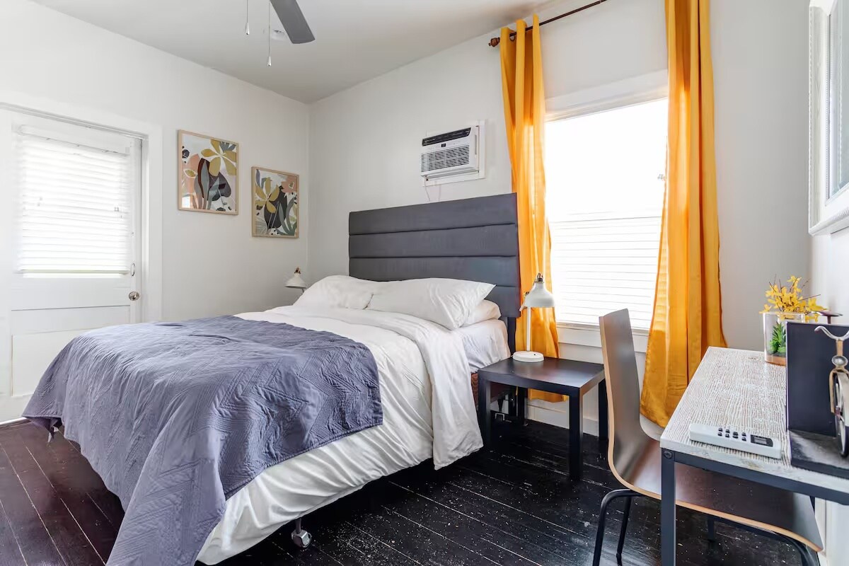 Building Photo - 1806 Washington Way