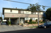 Building Photo - Larch Apartments