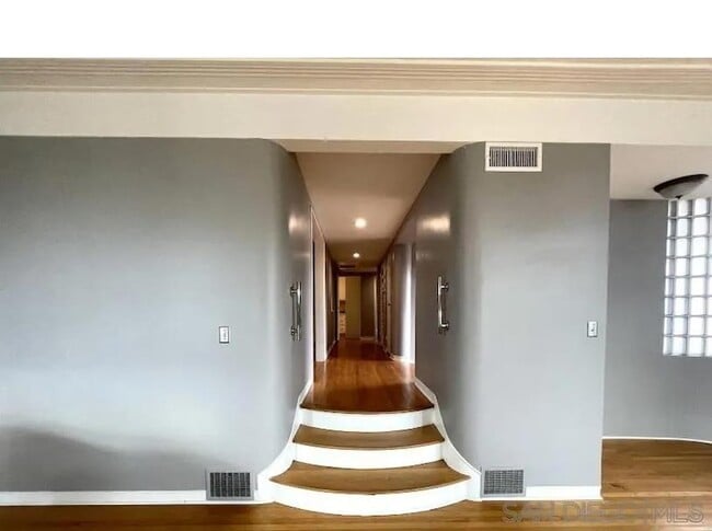 Building Photo - 3311 Xenophon St