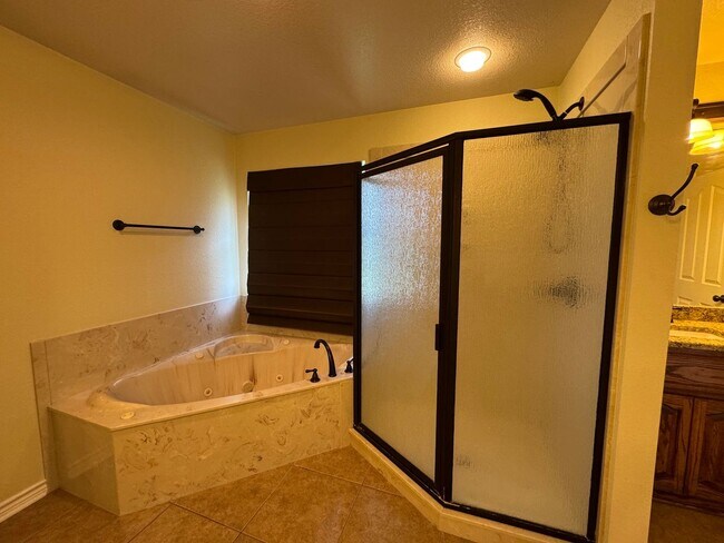 Building Photo - 3-Bedroom House for Rent in Killeen