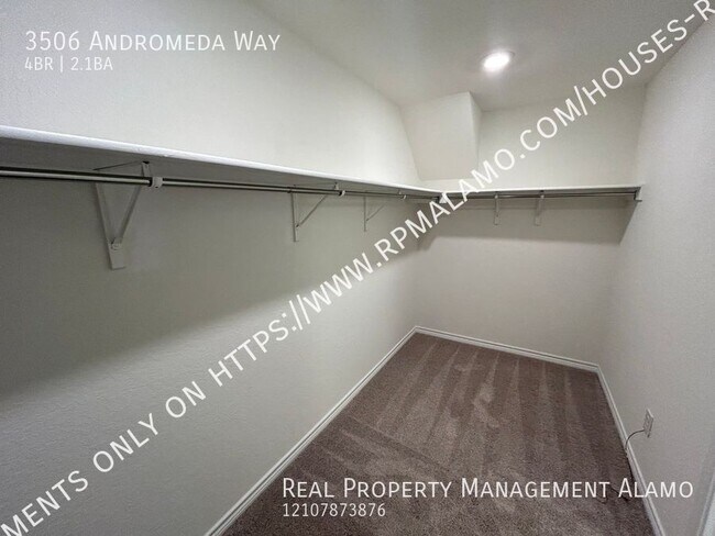 Building Photo - 3506 Andromeda Way