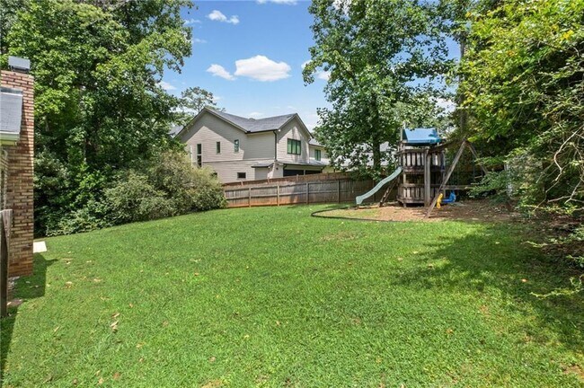 Building Photo - 5291 Manhasset Cove