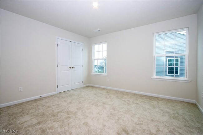 Building Photo - 1117 Kadas Ln