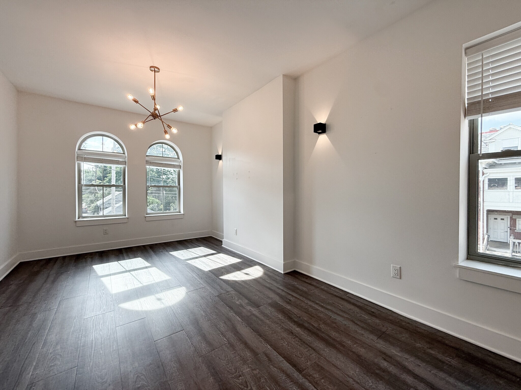 Building Photo - 298 Wilson Ave