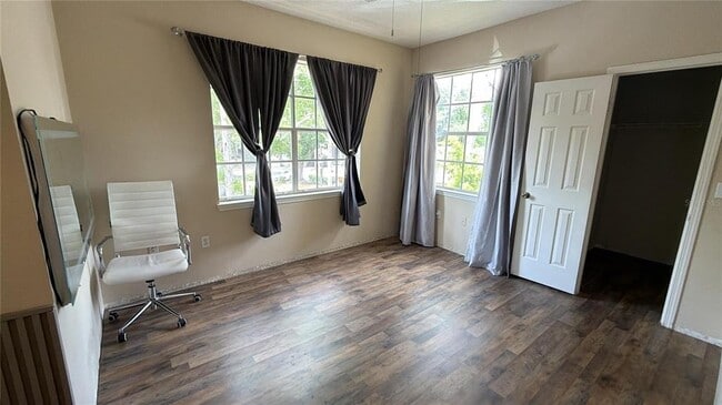 Building Photo - 2544 Robert Trent Jones Dr