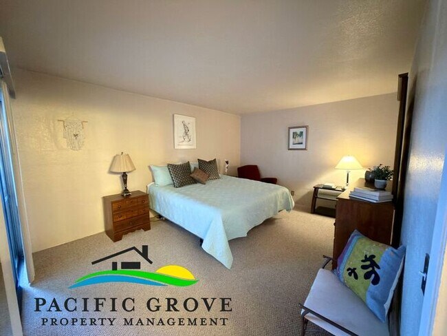 Building Photo - Remodeled 1 Bedroom in Monterey!