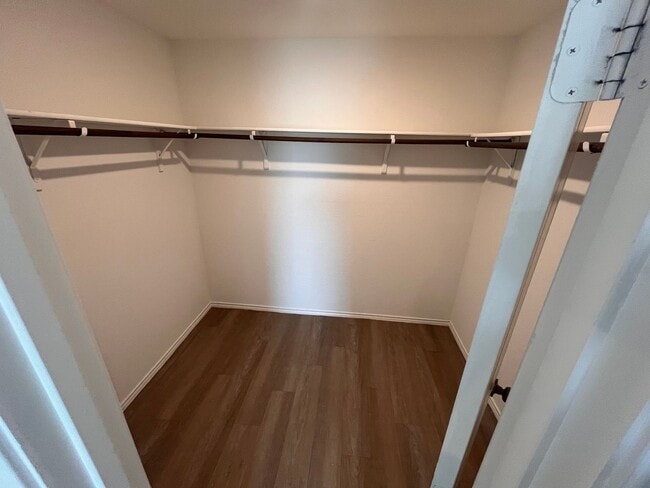 Building Photo - Two story, 4 bed 2.5 bath 2022 Build