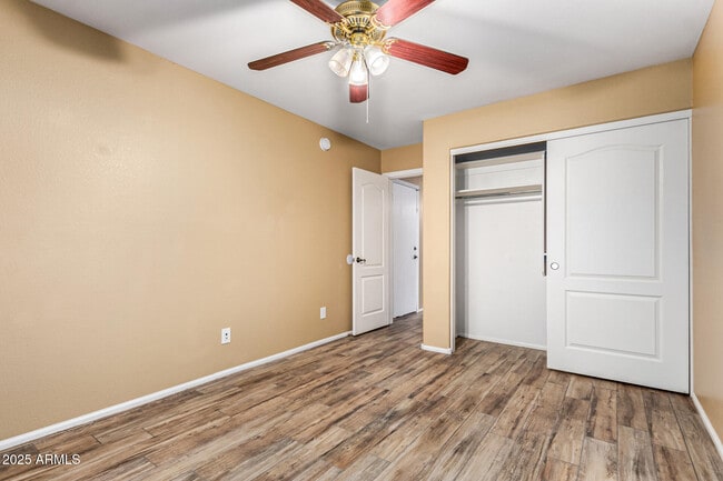 Building Photo - 29604 N Balmoral Pl