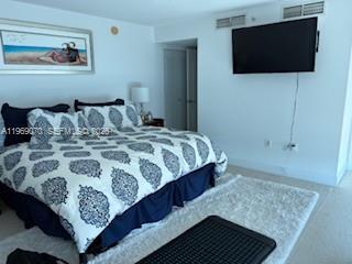 Building Photo - 2101 Brickell Ave