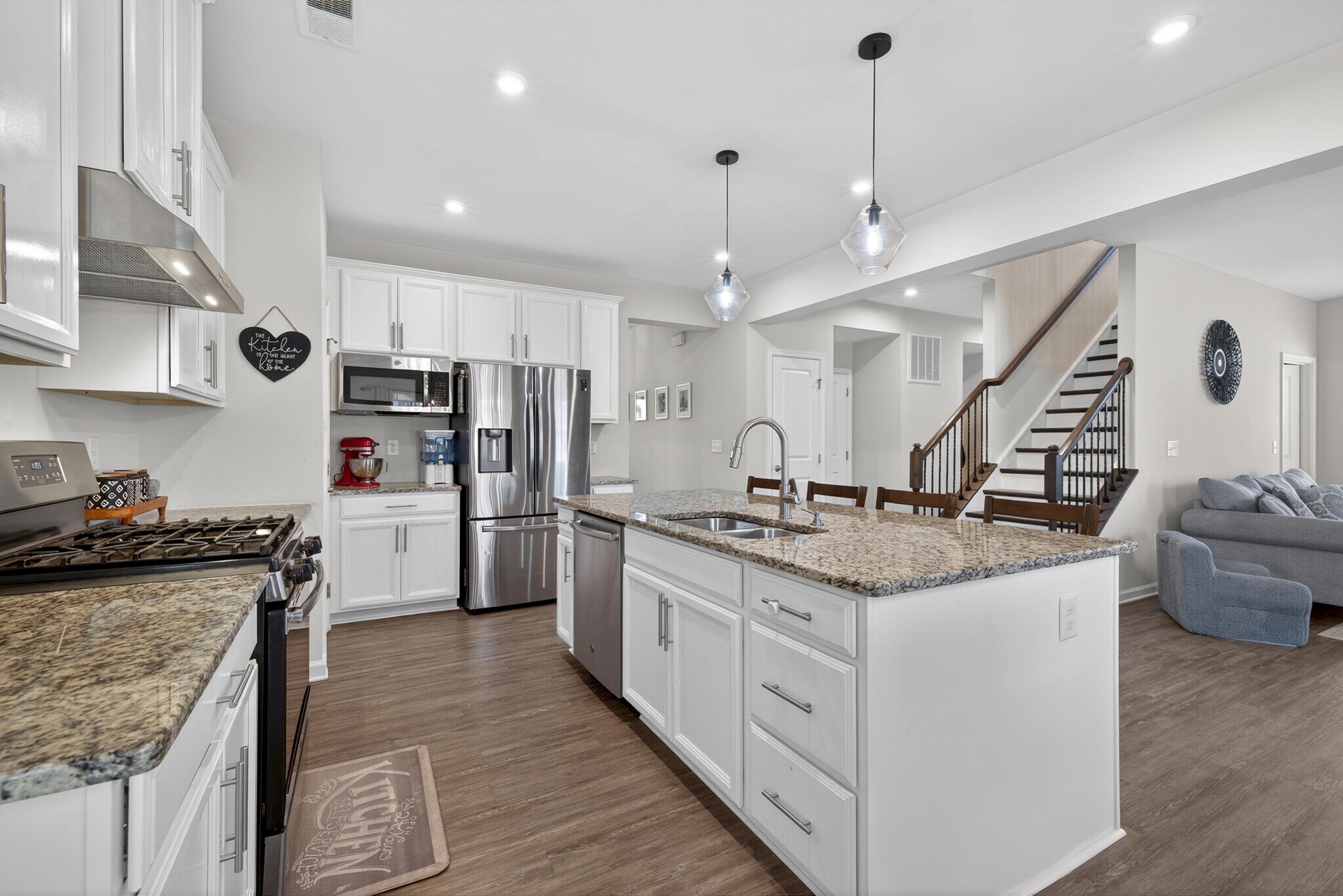 Building Photo - 201 Devon Fields Dr