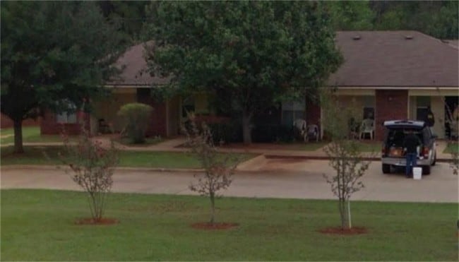 Building Photo - 1000 Desoto Dr