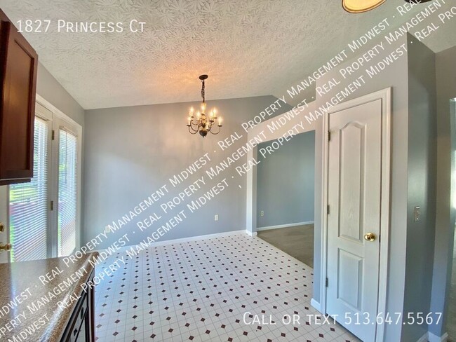 Building Photo - 1827 Princess Ct