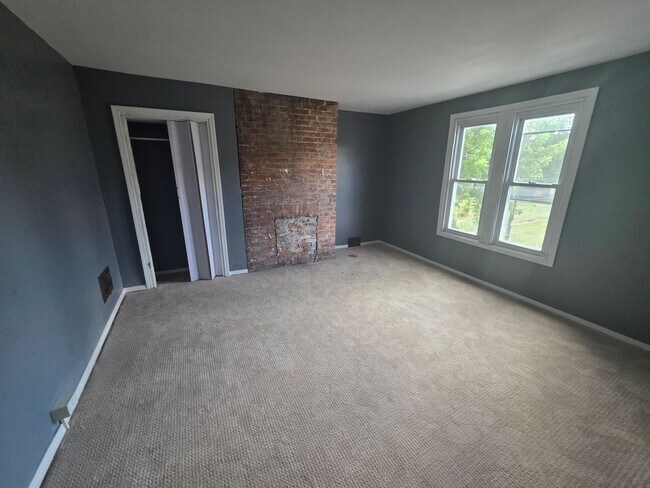 Building Photo - 1703 Bailie Ave