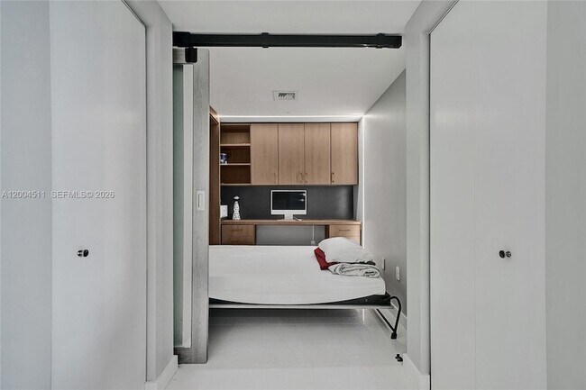 Building Photo - 1300 S Miami Ave