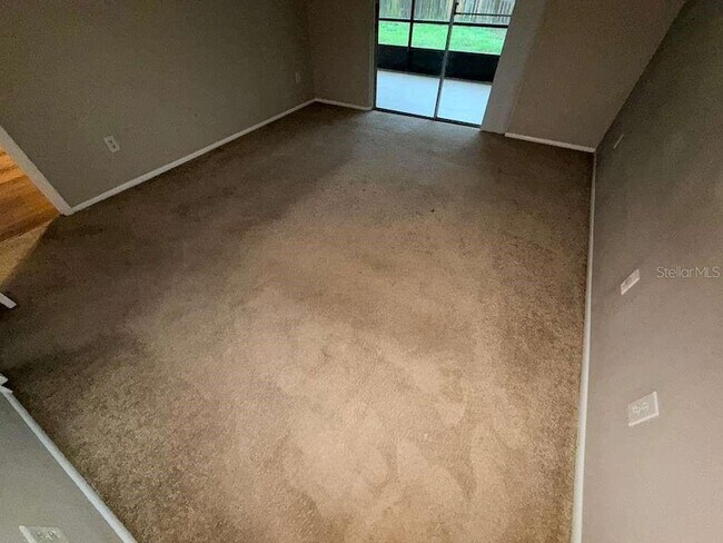 Building Photo - 1311 Alfonzo Cir