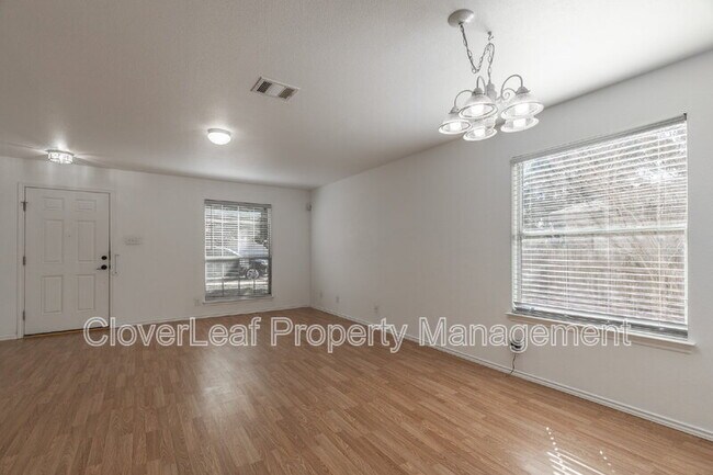 Building Photo - 3329 Bluebird Ridge Dr
