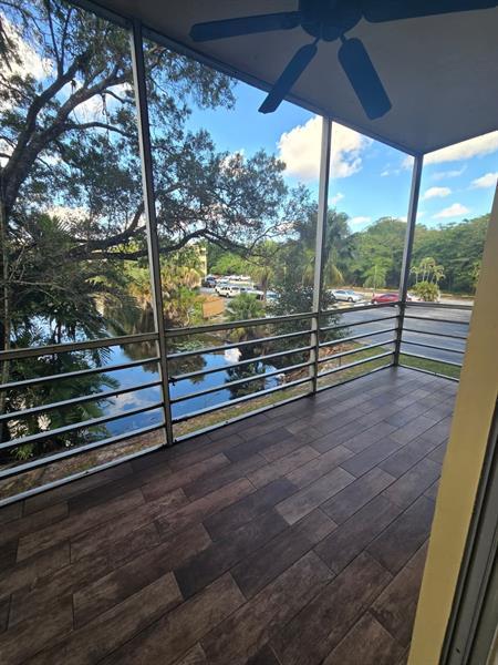 Building Photo - 4121 Stirling Rd