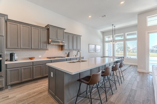 Building Photo - 25018 Pavonia Lake Ln