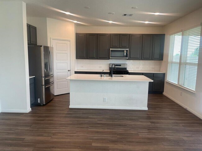 Building Photo - 4931 Gazelle Leap Ln