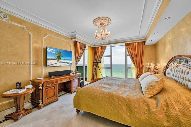 Building Photo - 1800 S Ocean Dr