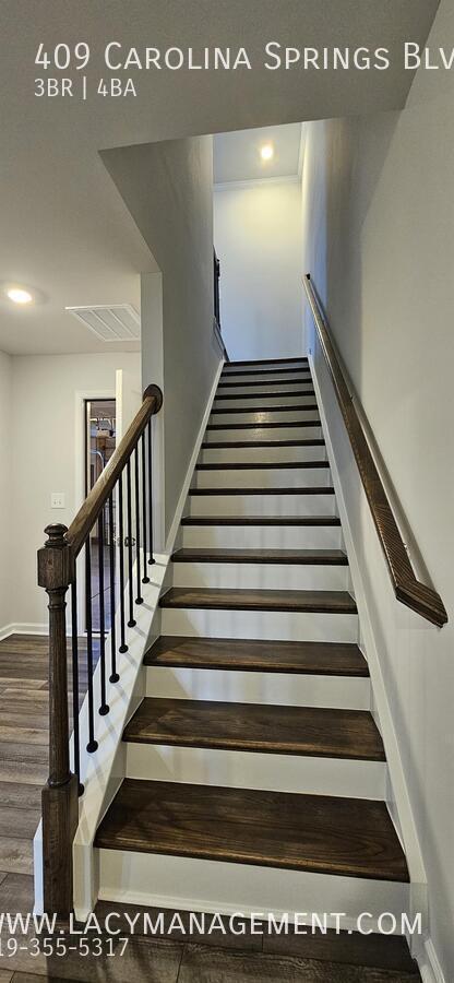 Building Photo - 409 Carolina Spgs Blvd