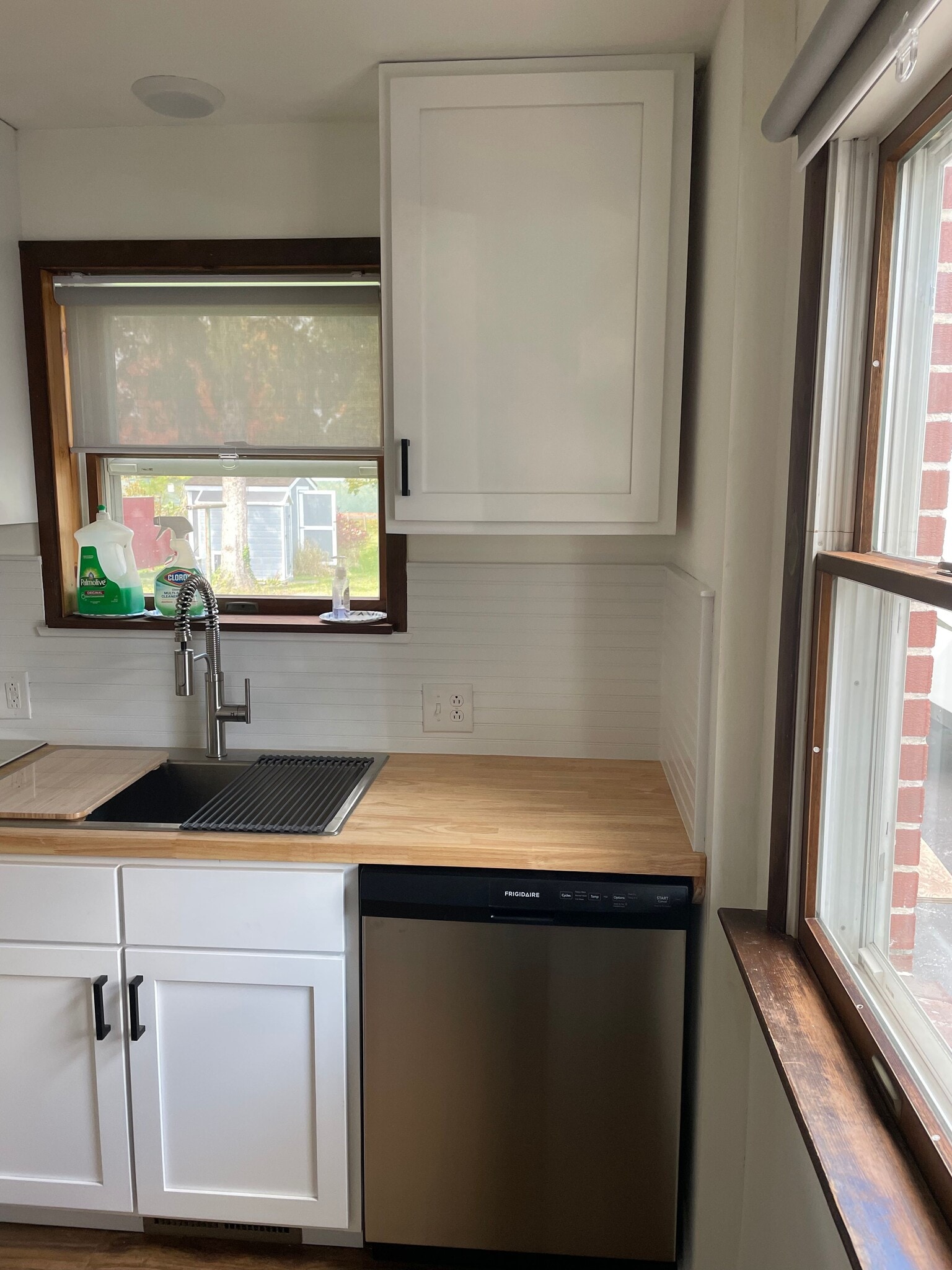 Building Photo - 108 Essex St