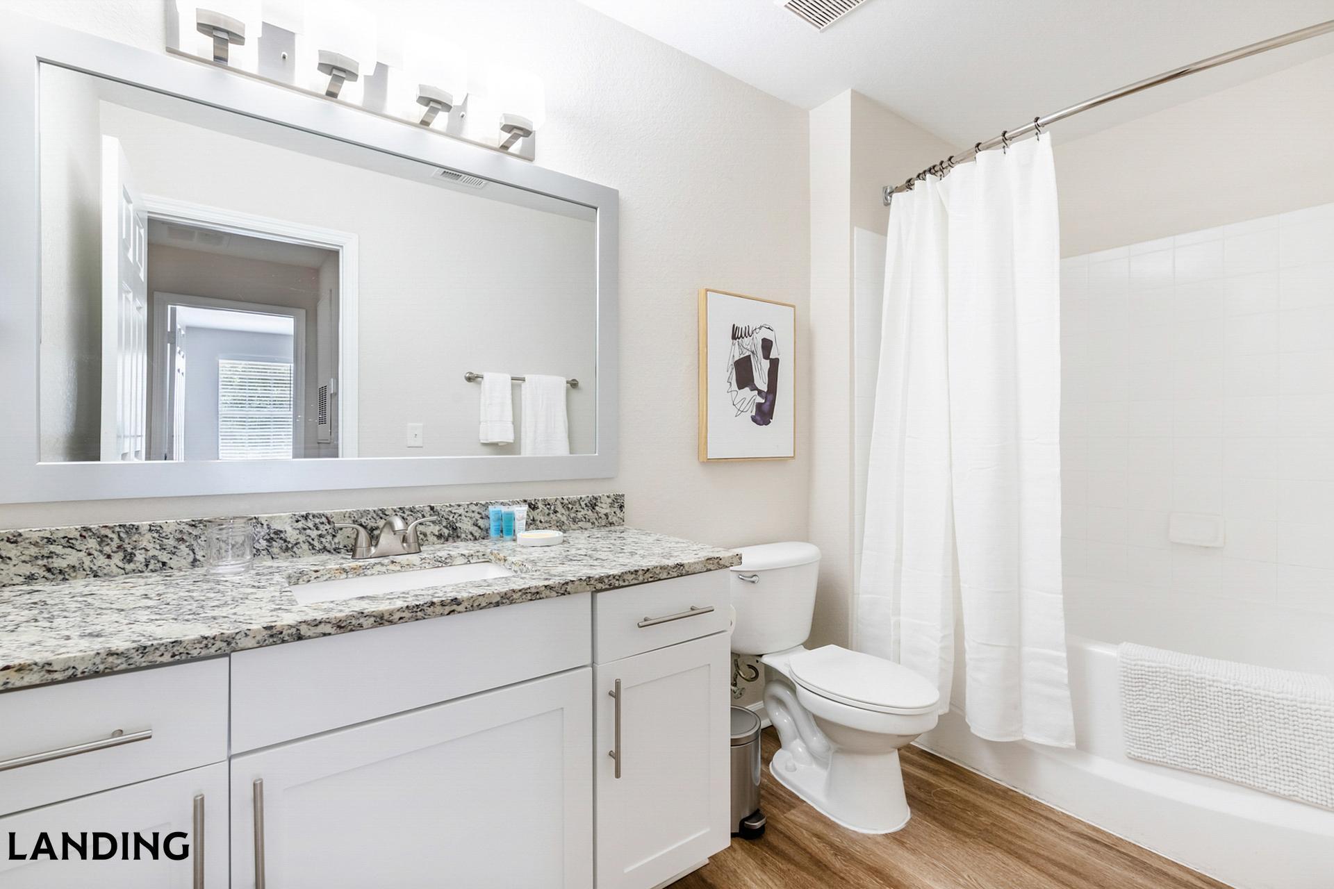 Building Photo - 2801 Biltmore Park Dr