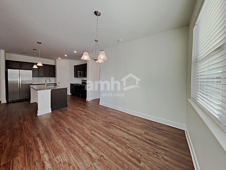 Building Photo - 4328 Spregan Way