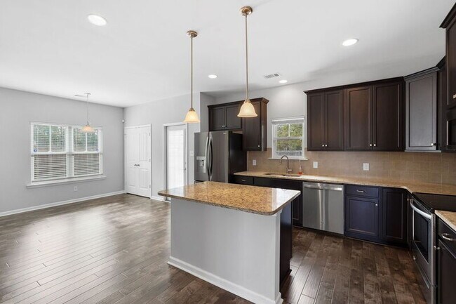 Building Photo - 137 Spoonbill Cir