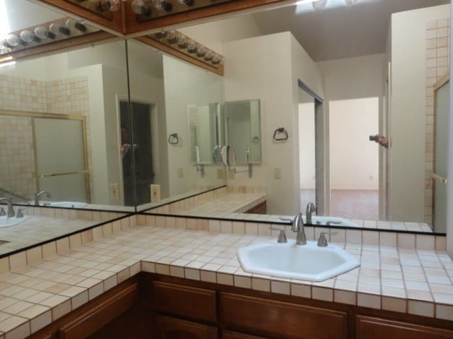 Building Photo - Charming 2-Bedroom Condo in the Heart of C...