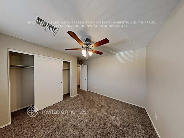 Building Photo - 9535 E Belmont Ave