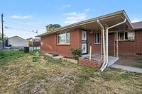 Building Photo - 535 S Quitman St