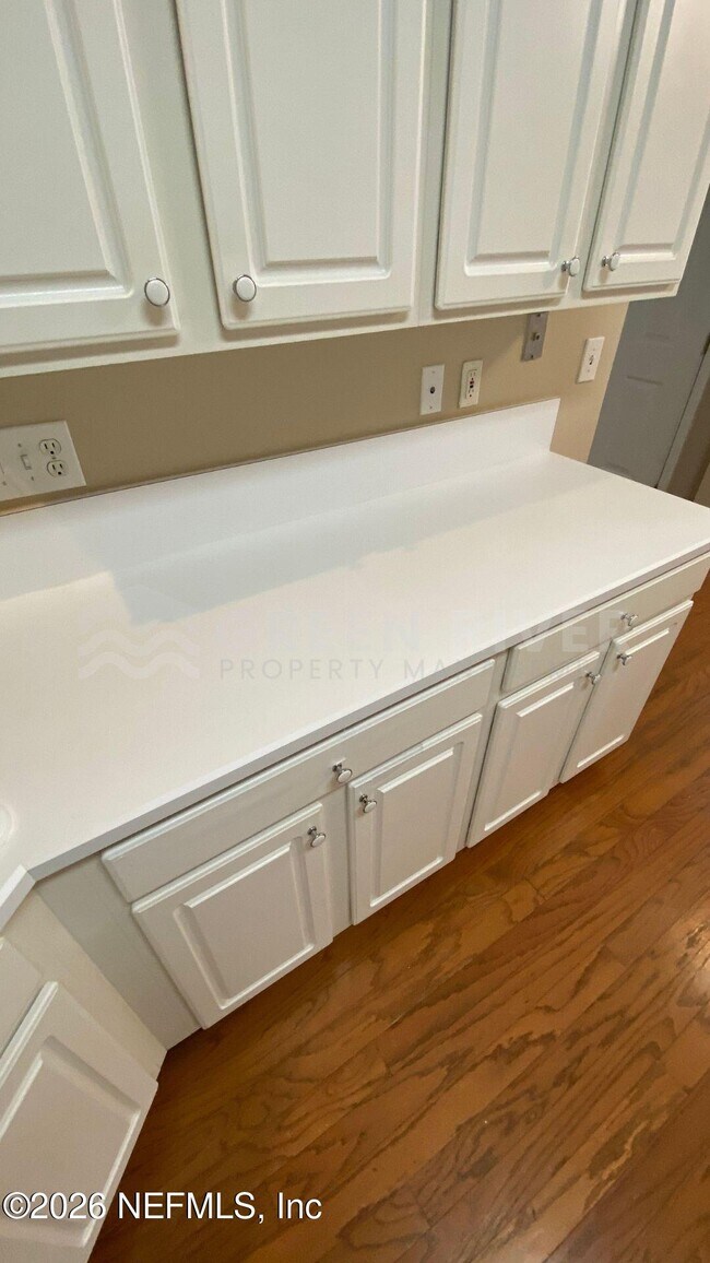 Building Photo - 1691 Dockside Dr