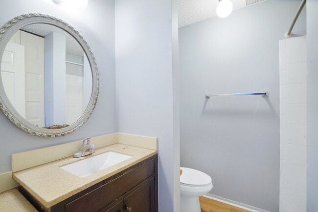 Building Photo - 8653 Bent Arrow Ct