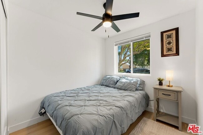 Building Photo - 7103 Hatillo Ave