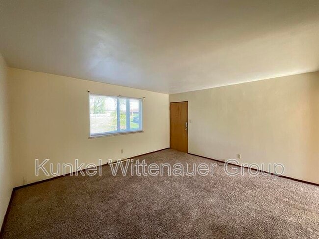 Building Photo - 3114 N Illinois St