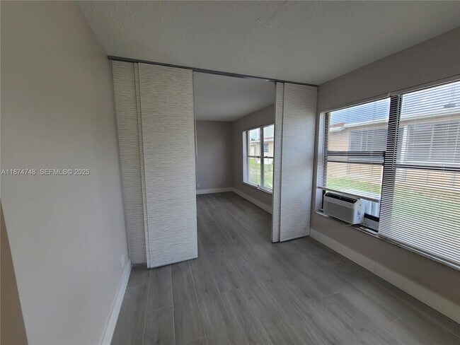 Building Photo - 4751 NW 12th Dr