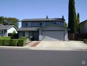Building Photo - 183 Clayton Cir