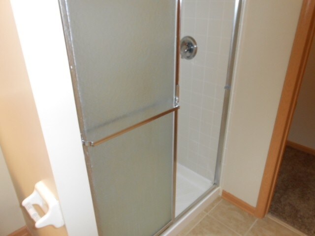 Building Photo - 1560 Mallard Cir E