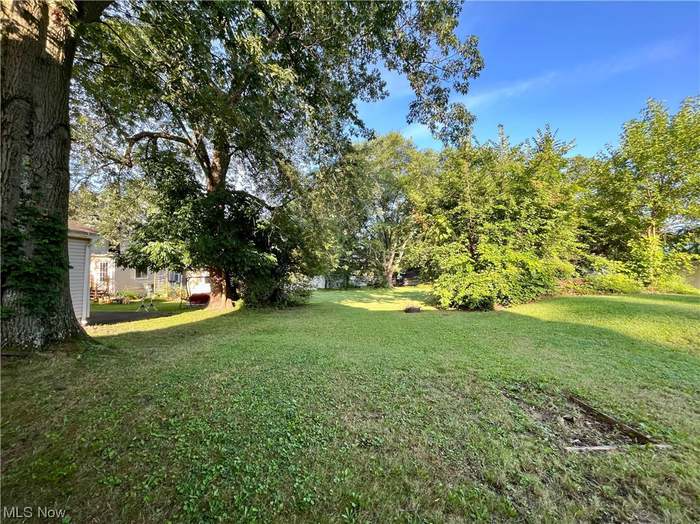 Building Photo - 258 High St