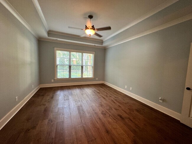 Building Photo - 8643 Amandine Way
