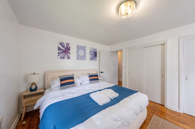 Building Photo - 810 Walnut St