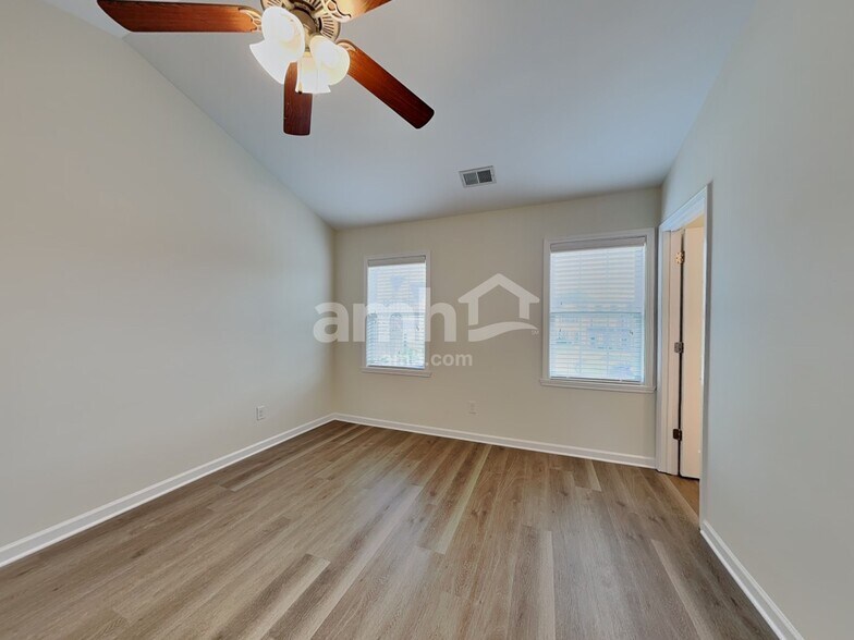 Building Photo - 4019 Tarrant Trace Cir